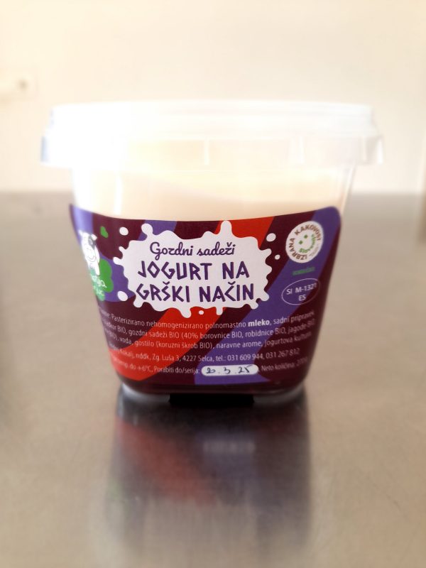 Jogurt na grški način - gozdni sadeži 270g